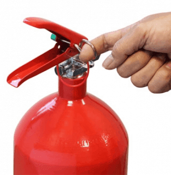 water extinguisher how to remove safety pin