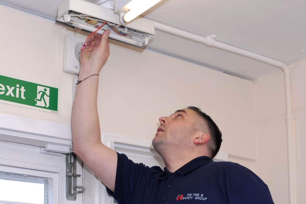 Emergency Lighting: The Basic Procedure for Installing Emergency